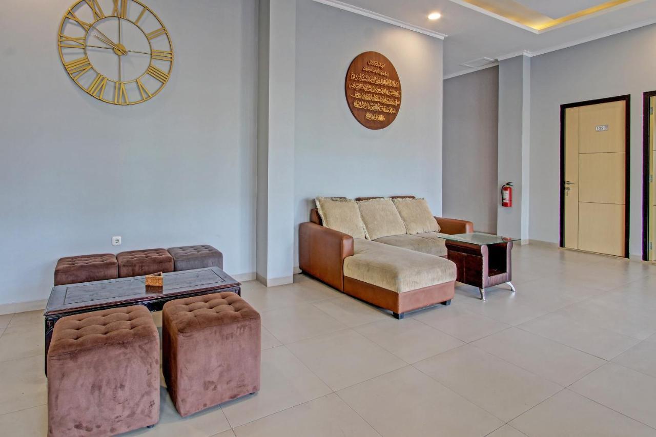 Capital O 91377 Mk Prime Syariah Hotel Semarang Exterior photo